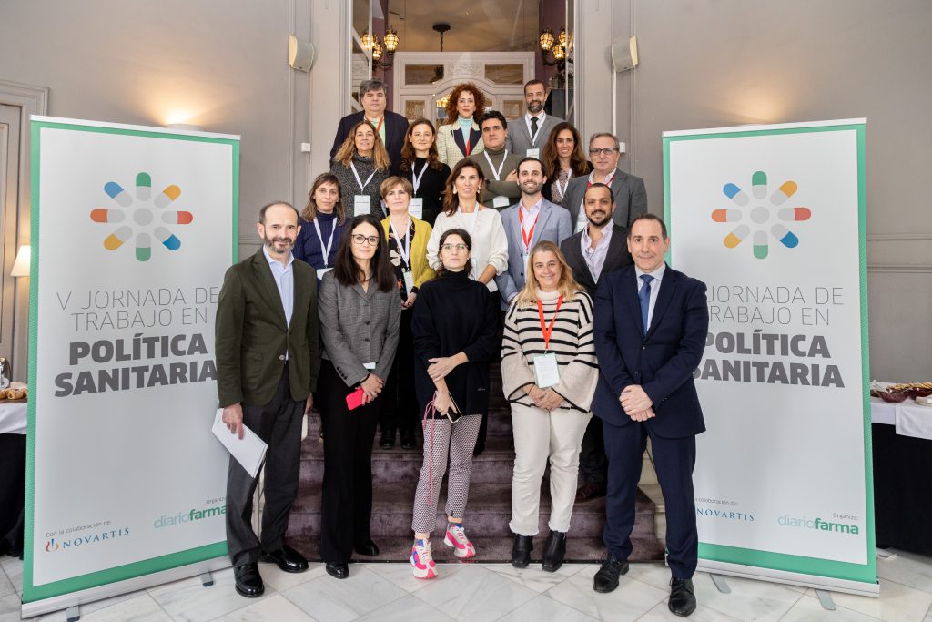 Foto de grupo asistentes a jornada de sanidad